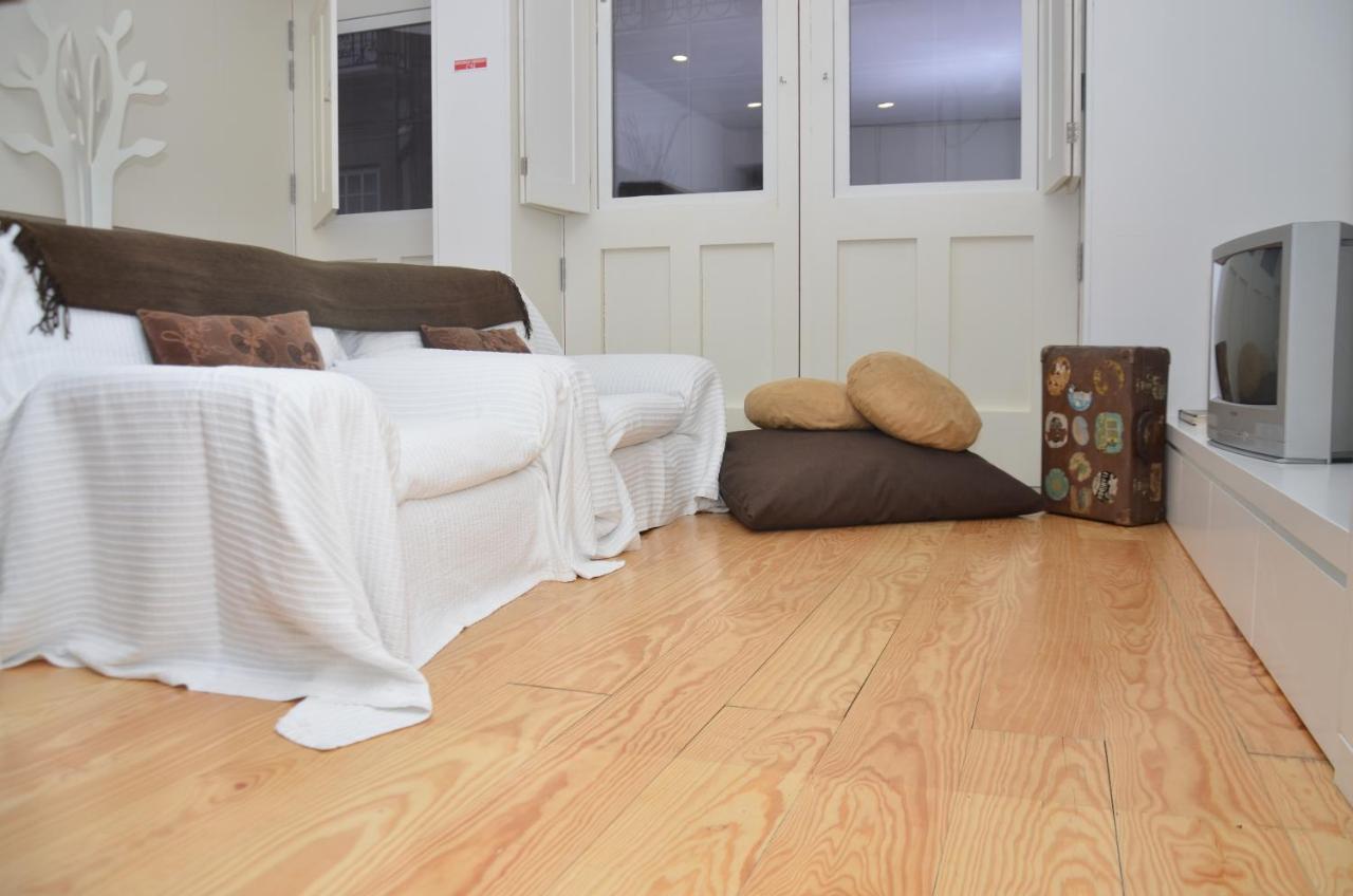 Вилла Jenny And Carmie Town House Виана-ду-Каштелу Экстерьер фото